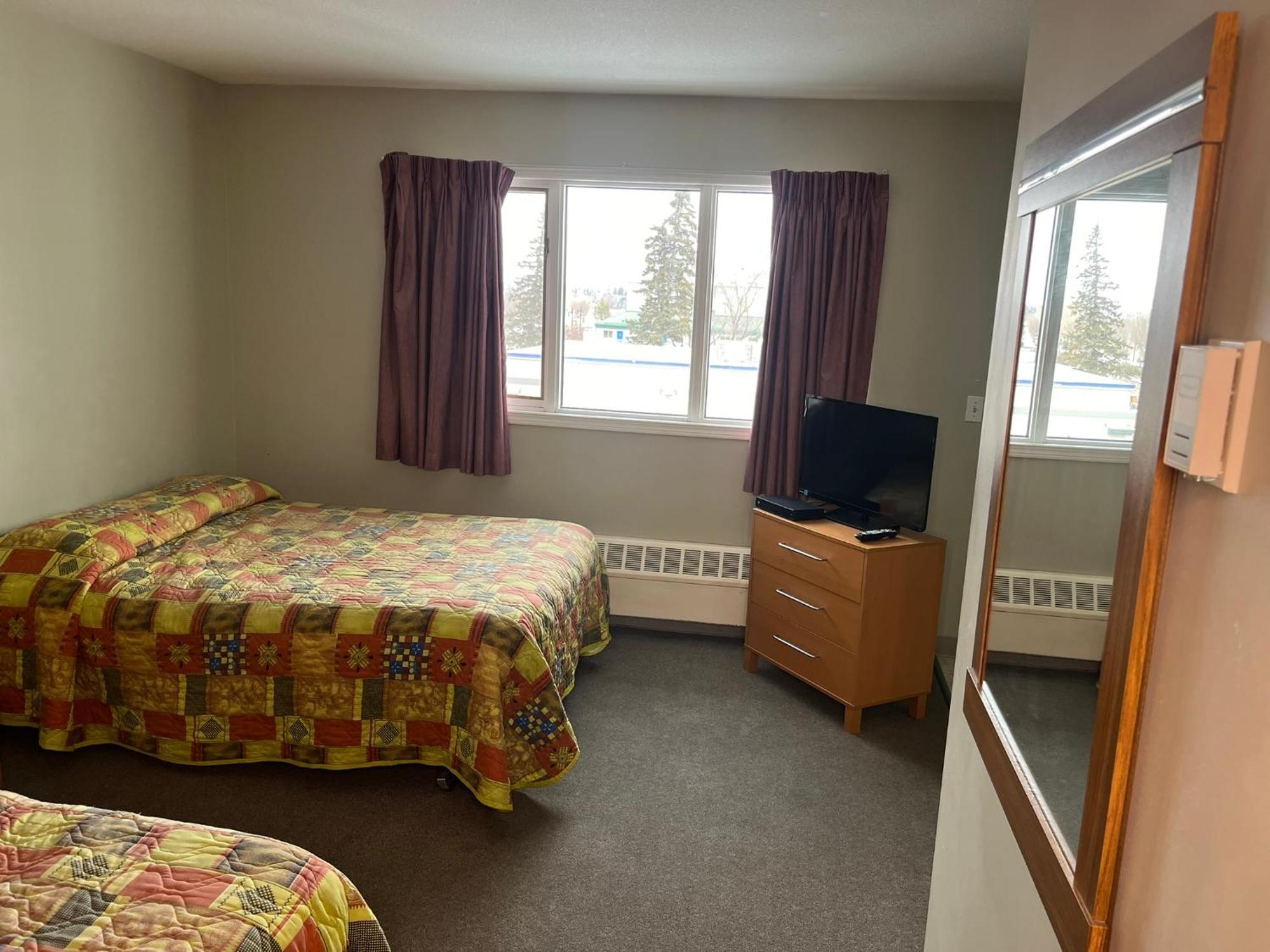 Raccoon Lodge Motel Sylvan Lake Bilik gambar